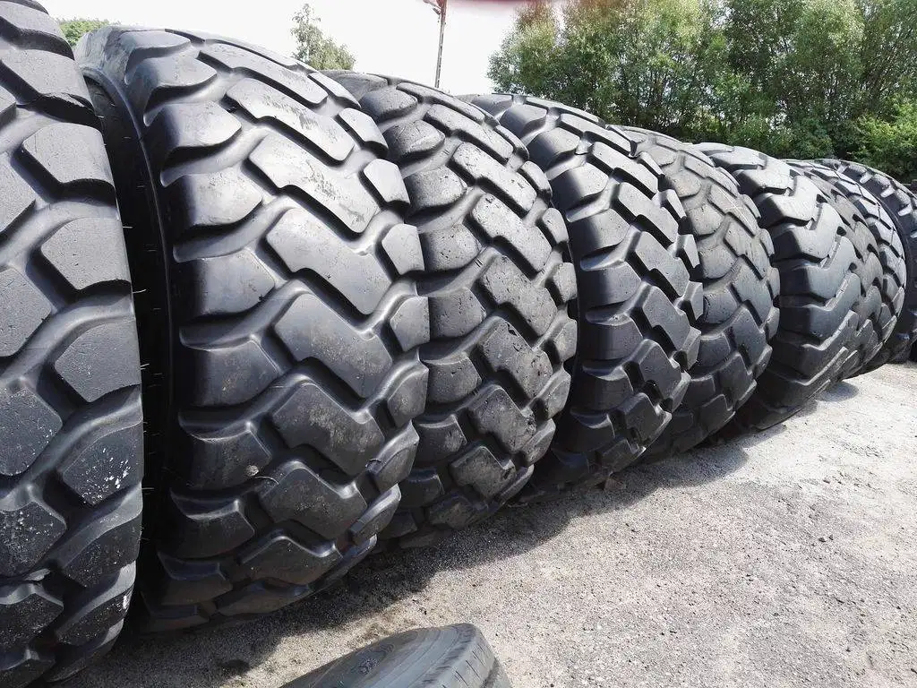 Michelin 20.5R25 Tires for Sale in Karachi with Free Delivery