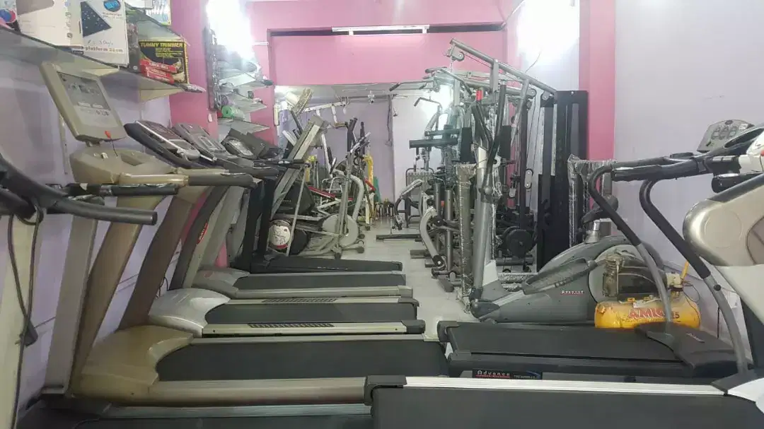 50 Minute Second hand gym equipment for sale in karachi Very Cheap