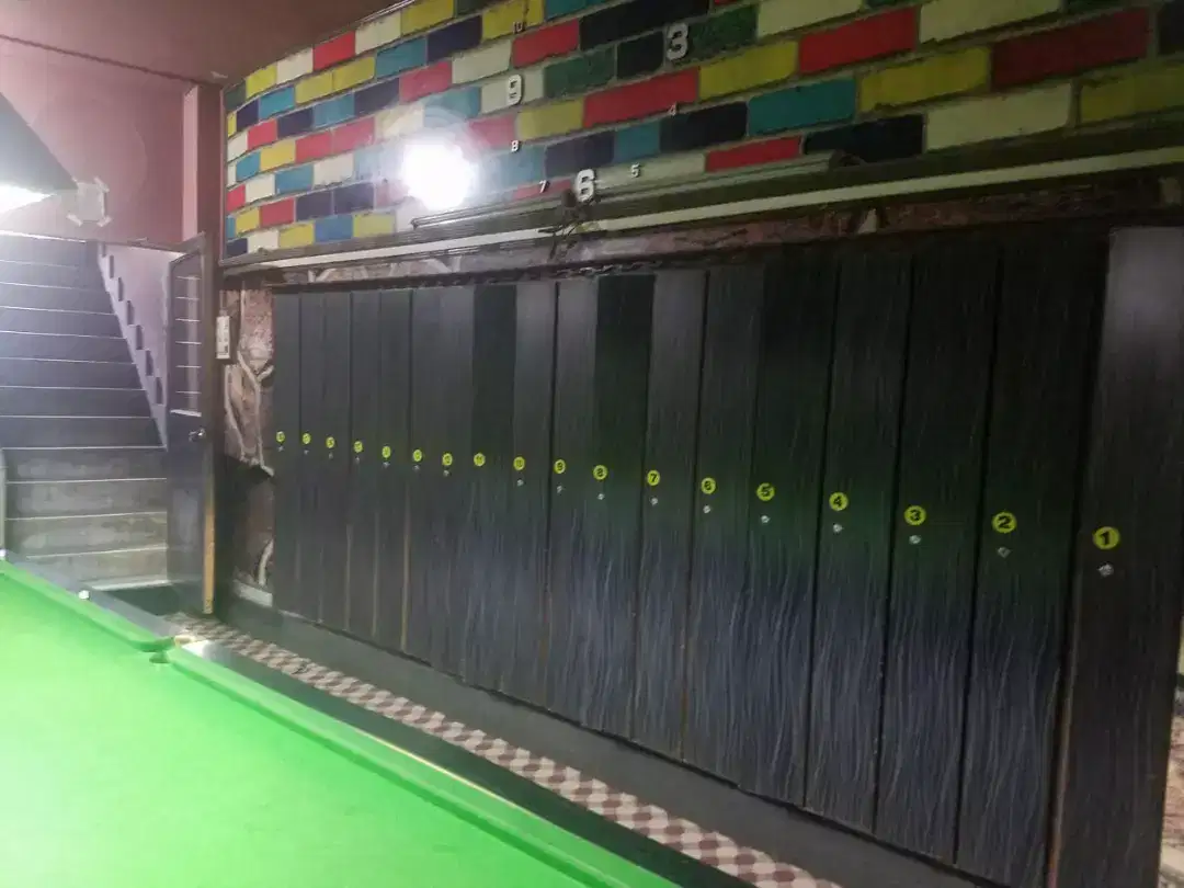 Zak's snooker club for sale in Lahore