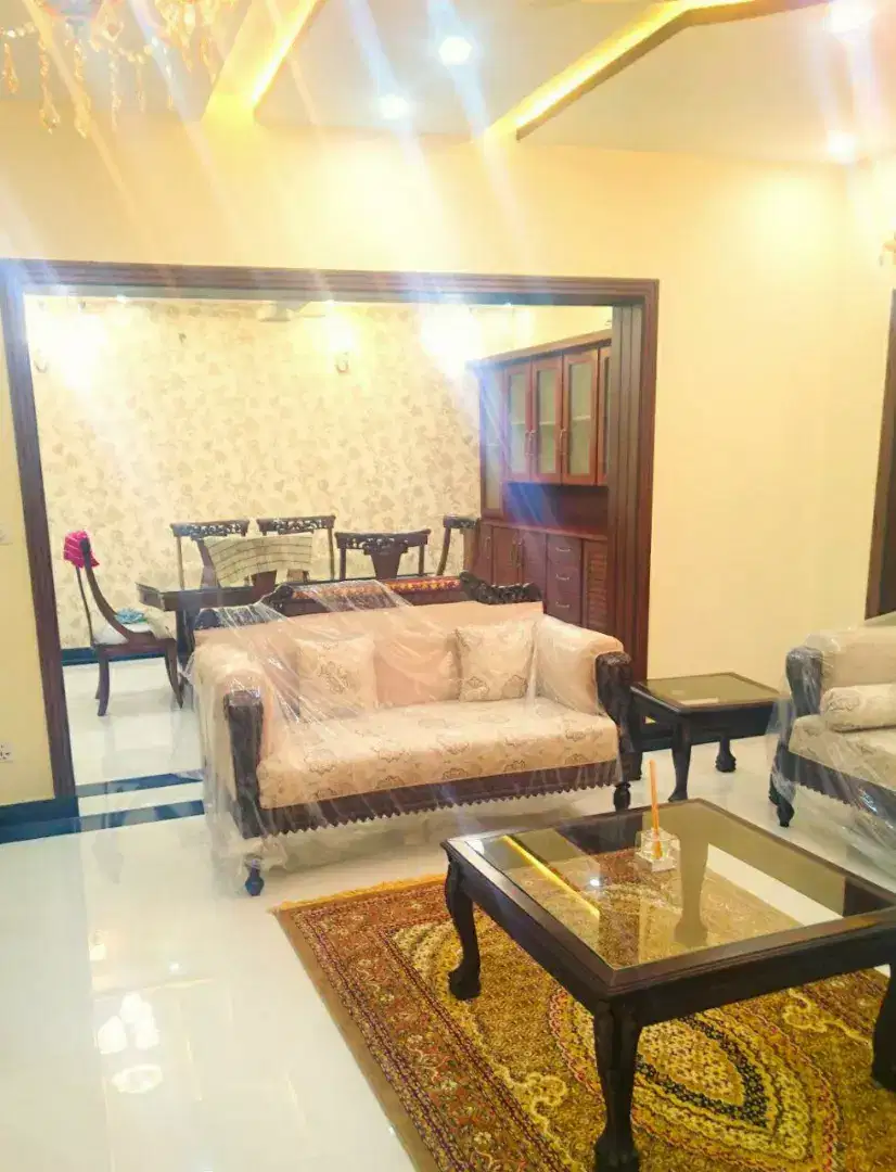 1 kanal  luxurious furnished House available for rent in bahria town Islamabad