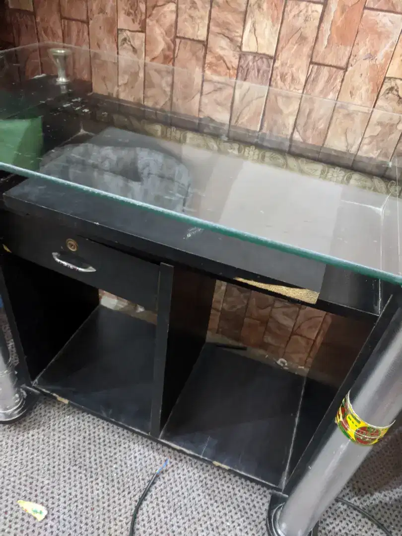Computer table For Sale in Lahore