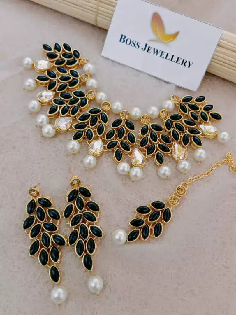 Here's The Women Amazing Jewellery Collection For Sale In Karachi