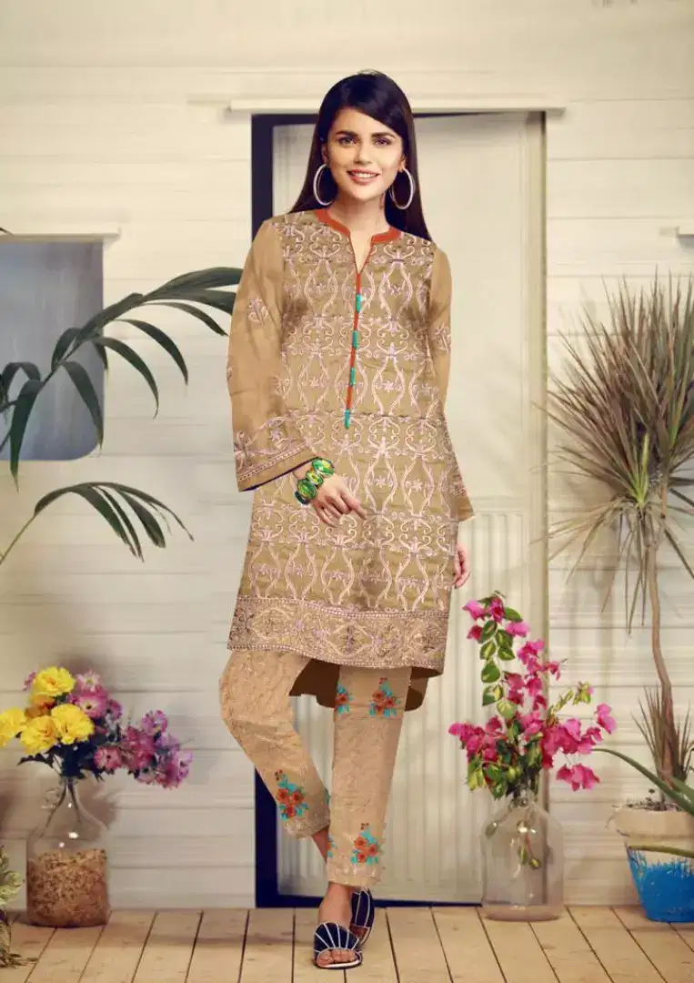 Lilan riplika 68 68 1 no. Available For Sale in Faisalabad