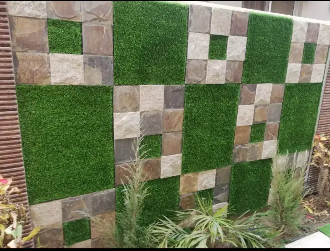Artificial grassfavailable in 10 to 40 mm Available For Sale In Lahore