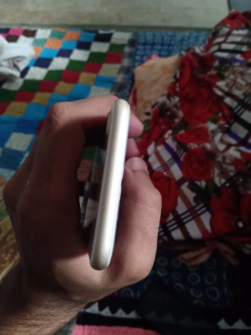 Apple iPhone 7 Smartphone For Sale In Karachi