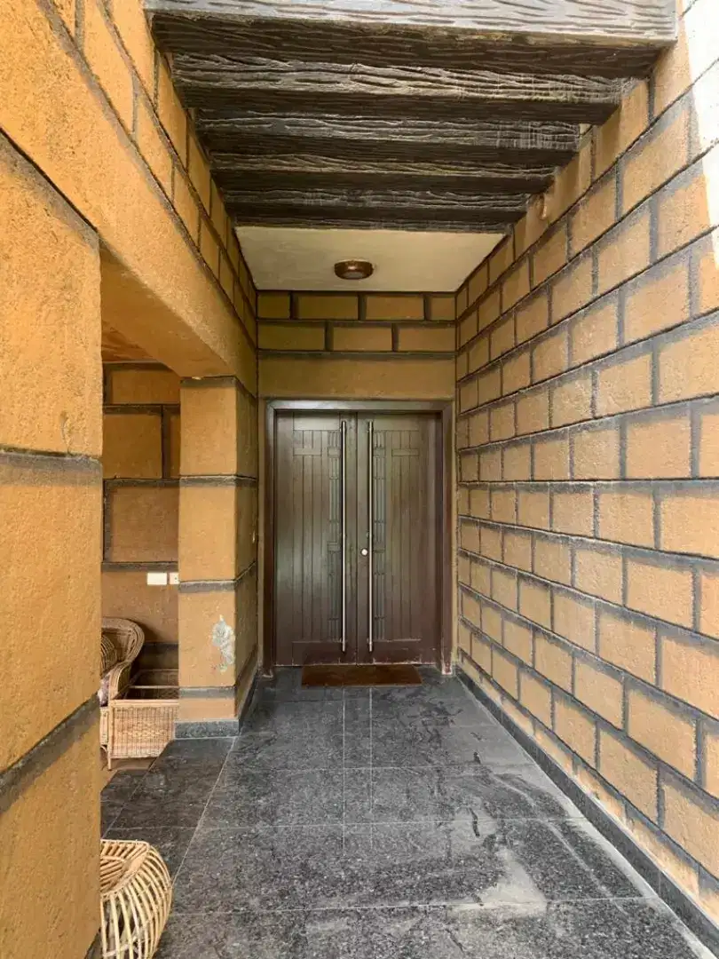 Beautiful 32 Marla Bahria Meadow For Sale In Lahore