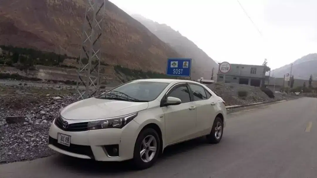 Apv,Parado,vigo,Rivo,V8 Car For Rent in Rawalpindi