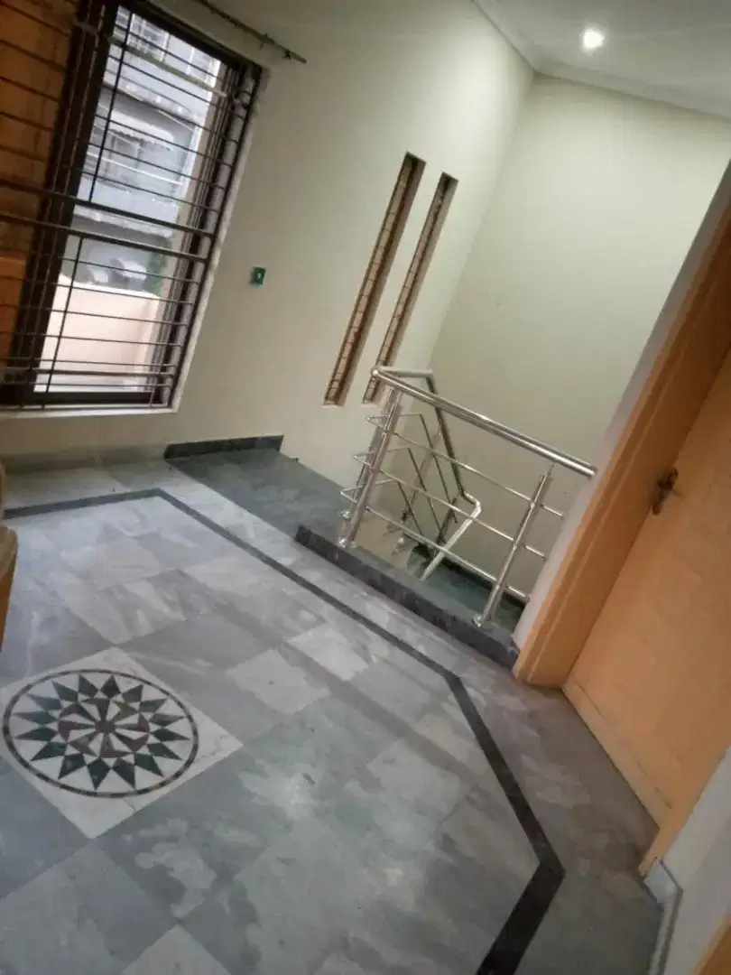 House upper portion For Rent  in Lahore