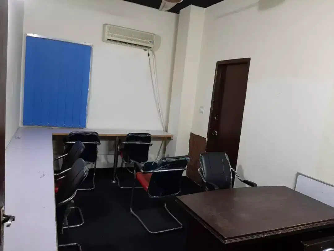 2BR flat furnished for office use Available For Sale in Lahore