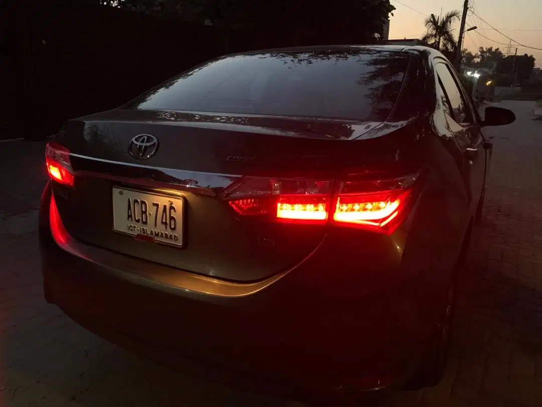 Toyota Corolla Altis 1.6 auto 2016 Available For Sale In Faisalabad