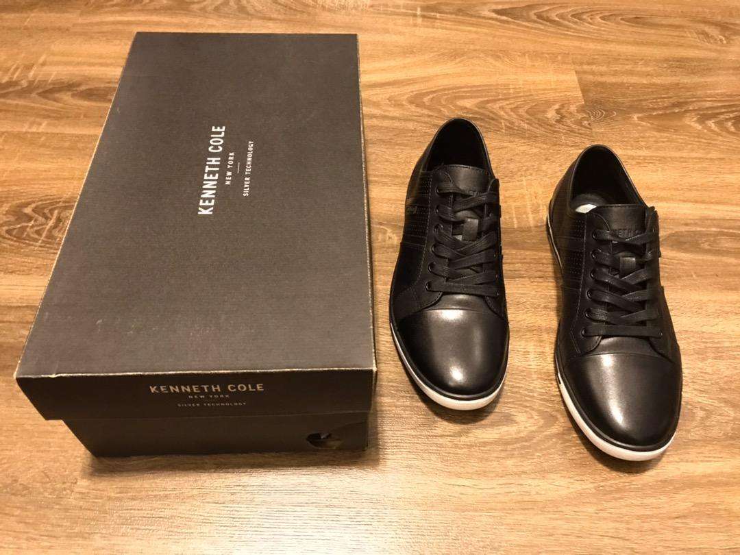 Kenneth Cole leather sneakers Available For Sale in Lahore