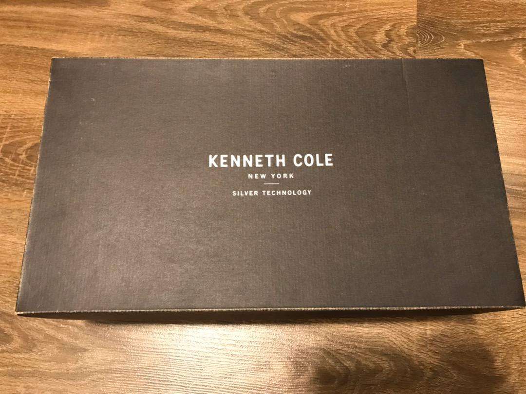Kenneth Cole leather sneakers Available For Sale in Lahore