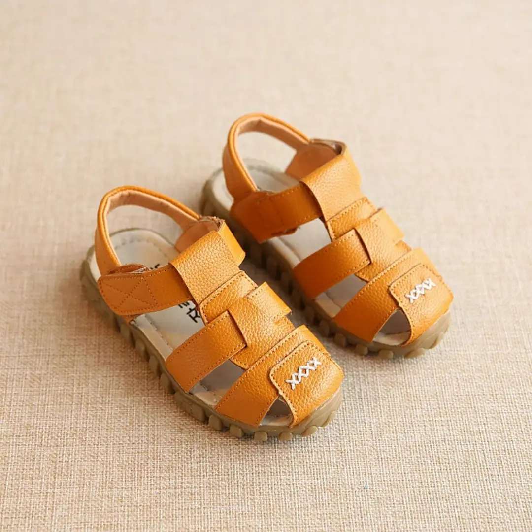 Imported children footwear Available For Sale In Peshawar