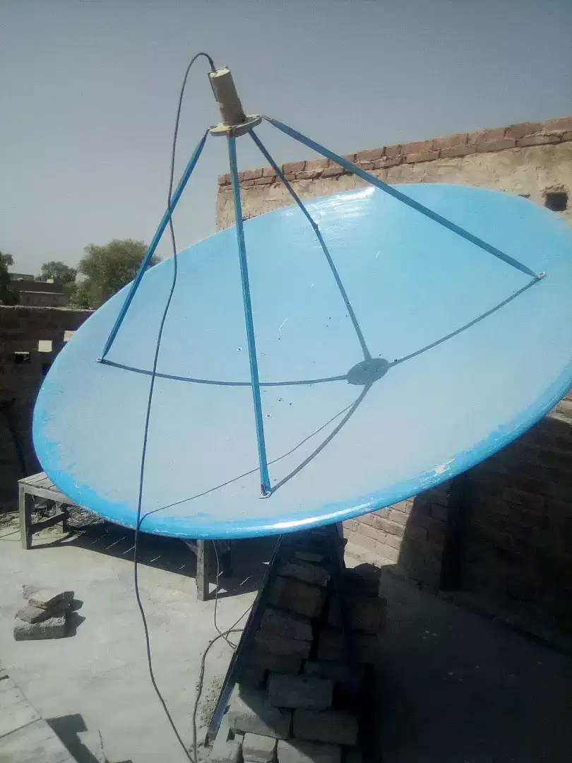 Dish Antenna Available for Sale in khanewal