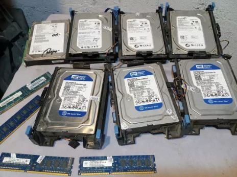 Seagate & Westen Digital Hard Drives available In cheap Rate