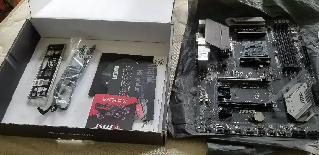 Selling MSI TOMAHAWK B450 & B450 MAX. With RYZEN combo also Available.