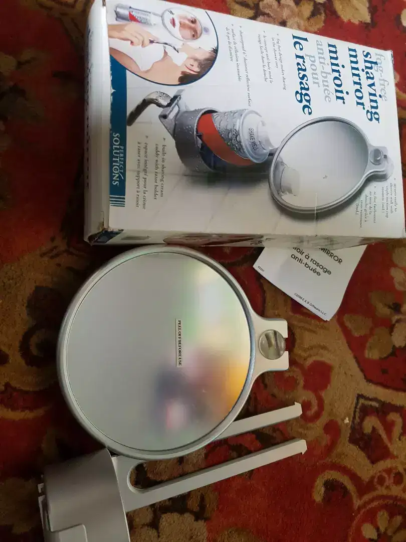 Shaving Mirror with Bottle and Razer Hanger Available for Sale in Karchi