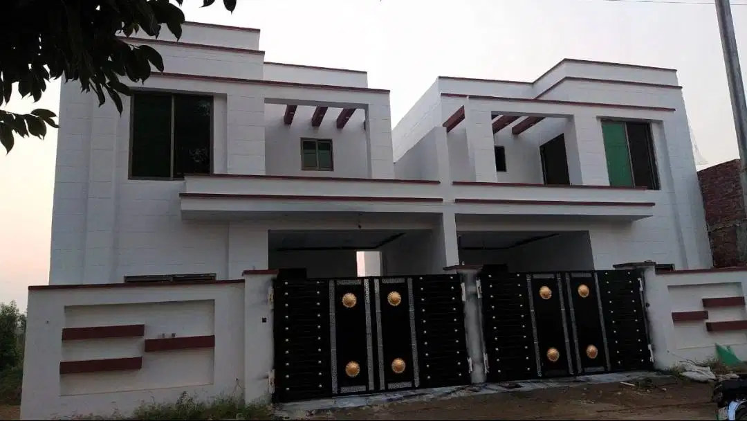 JUST PAY 33% DOWN PAYMENT AND BECOME OWNER OF BEAUTIFUL HOUSE LAHORE