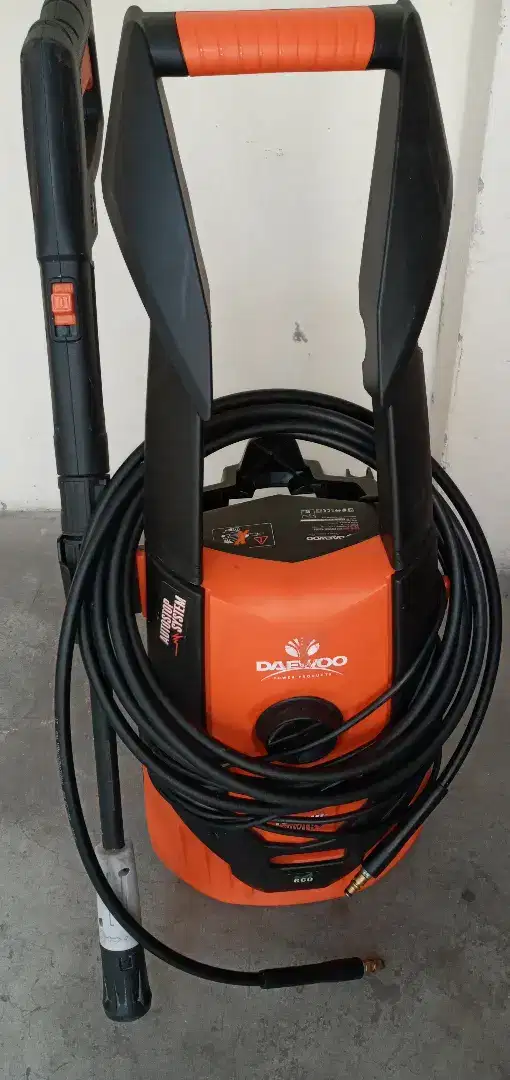 Car washer Korean technology Available for Sale in lahore