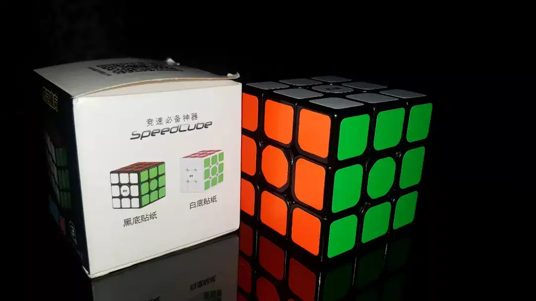 Rubik's cube Qiyi warrior w3 speed cube Available for sale in lahore