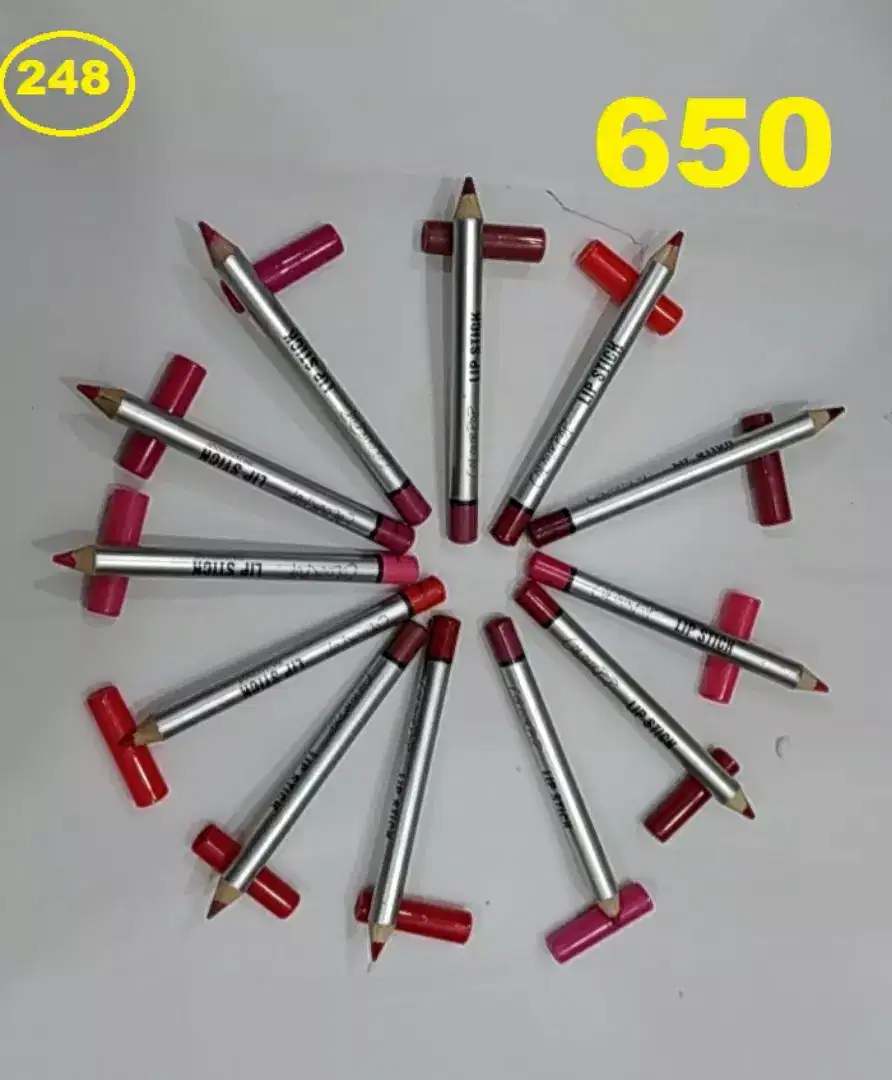 Best quality Lip pencils & lipsticks for sale & home delivry in Taxila