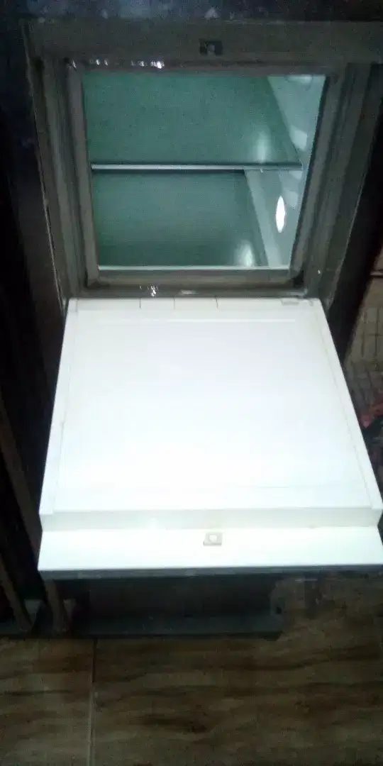 Dolphins fridge only 1 year and 6 months used Available for Sale in Islamabad