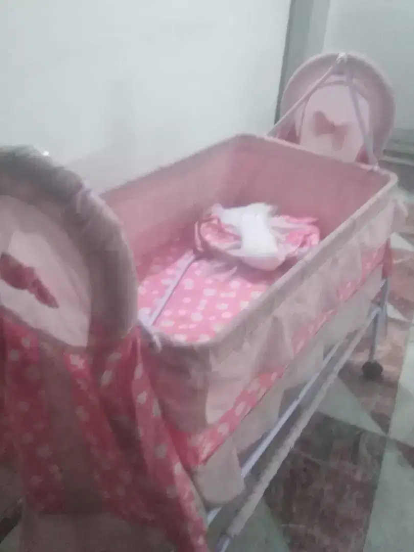 Pram in pink color Available for Faisalabad