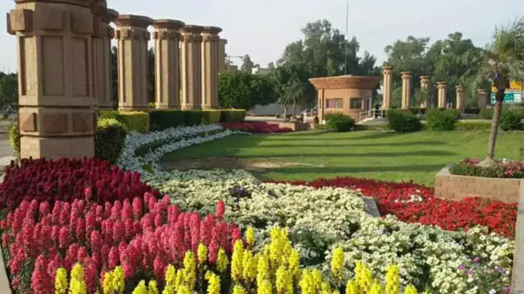 10 Marla plots Available for Sale in wapda city Faisalabad