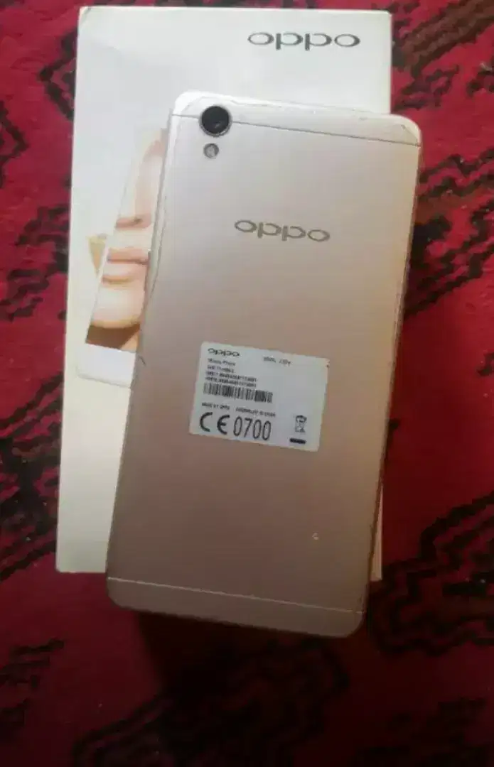 Oppo A37 Smartphone Available for Sale in Faisalabad