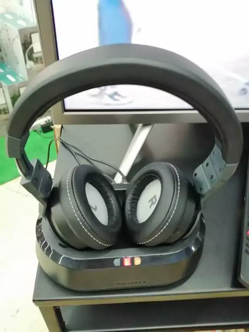 Headphone auricle Cordless available for sale