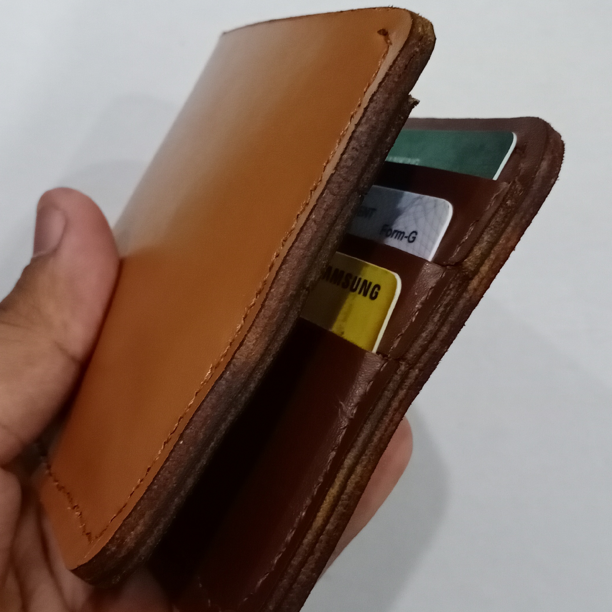 Pure cow leather bifold wallet