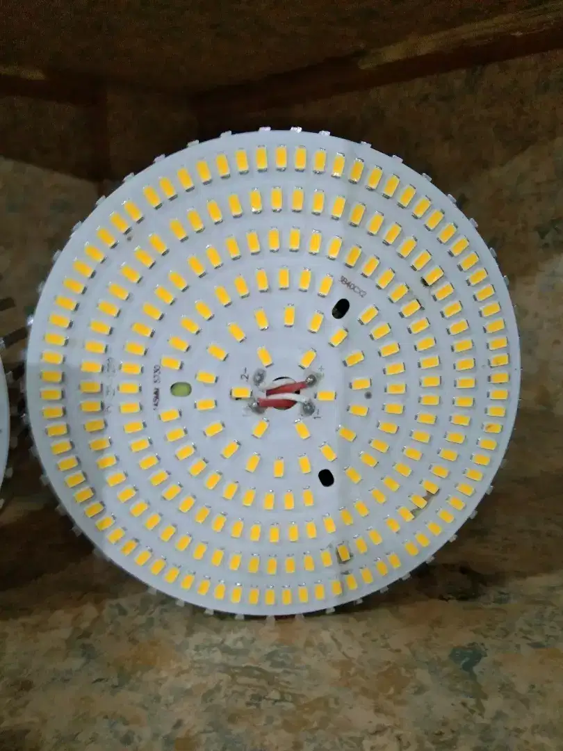 New LED bulb + led lights Available for Sale in Faisalabad