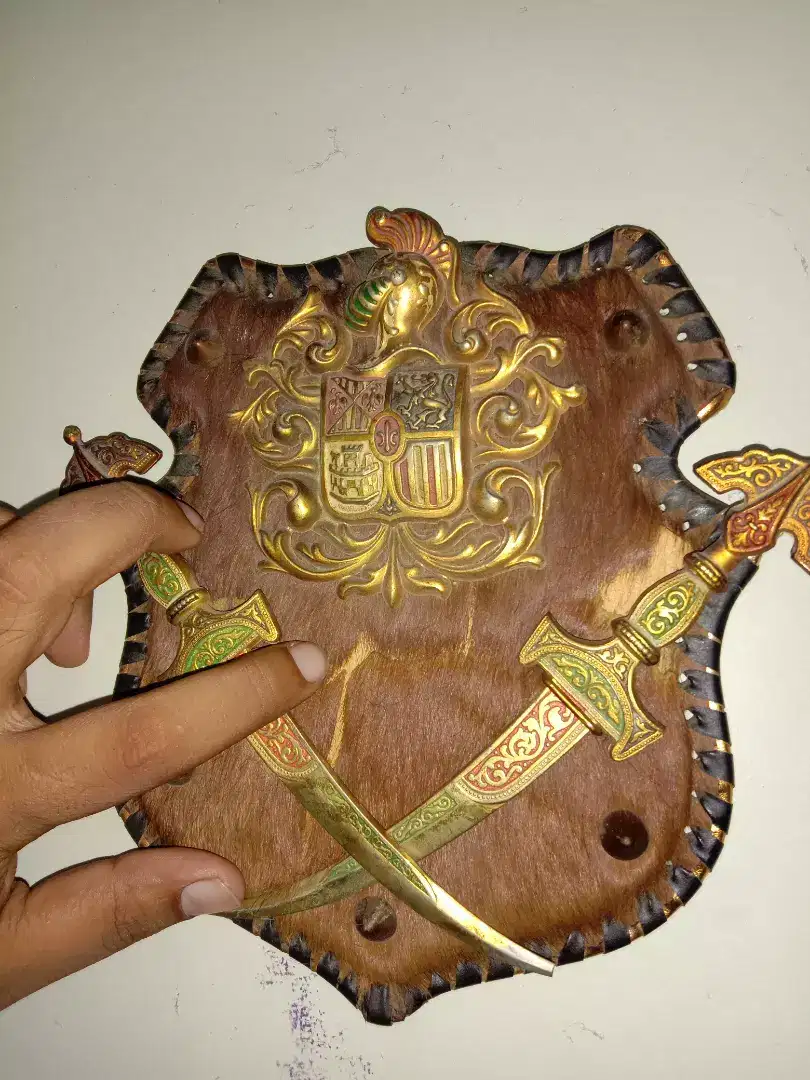 Vintage Heraldic Shield available for sale in Karachi