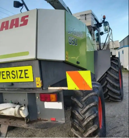 New CLAAS JAGUAR 850 MODEL 2002 SILAGE MACHINE FOR SALE