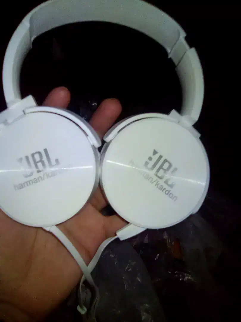 New Jbl Geniun Mobile Headphones Available for Sale in Wah Cantt