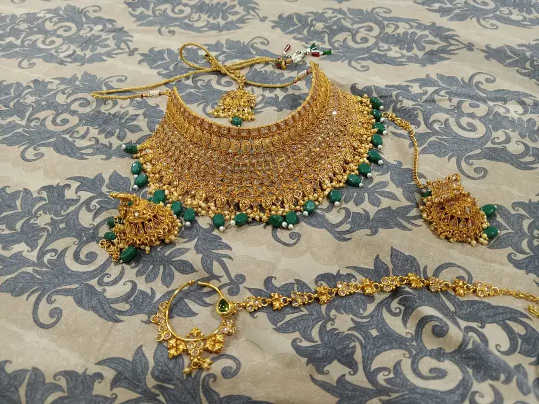 Bridal set available for sale