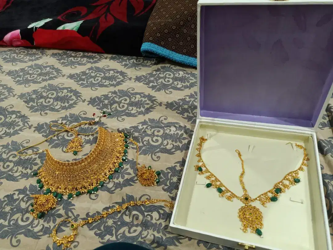 Bridal set available for sale
