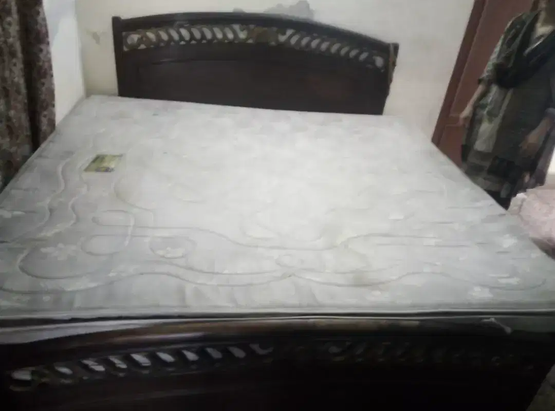 Queen Mattress / Spring Mattress available for sale