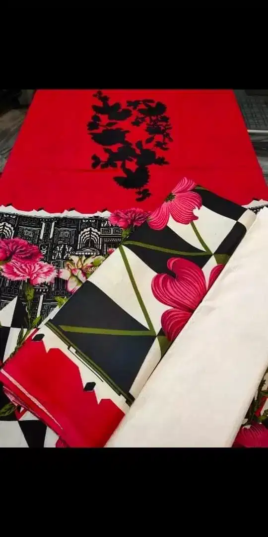 New Ladies Dresses with discount Available for Sale in Sahiwal