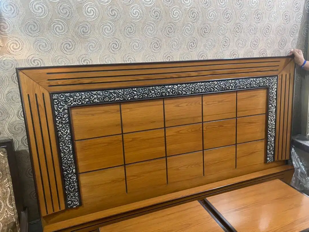 New Center table art gallery and all home furniture bed sofa almari for sale