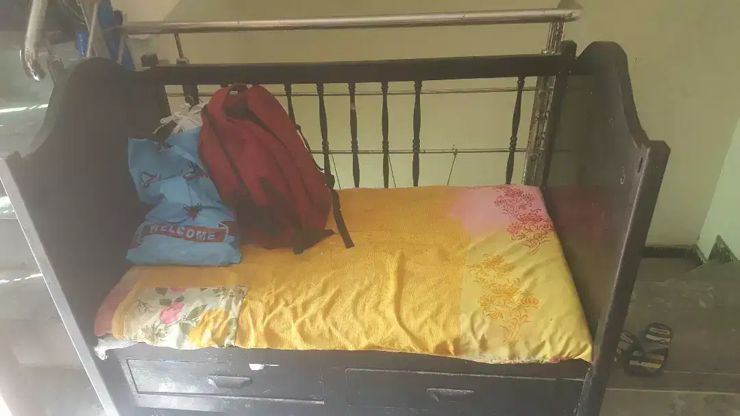 Baby bed available for sale in reasonable price