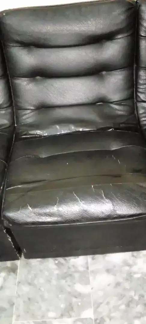 Sofa set available for sale