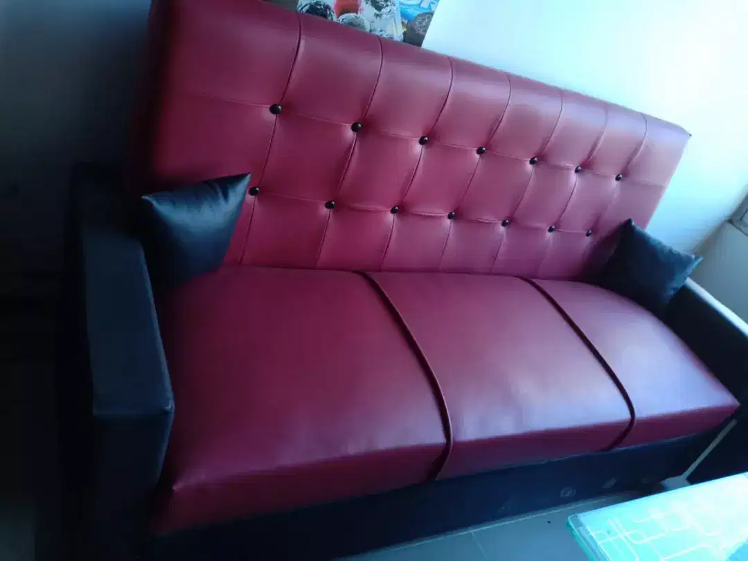 New Rad and black sofa set Available for Sale in Multan