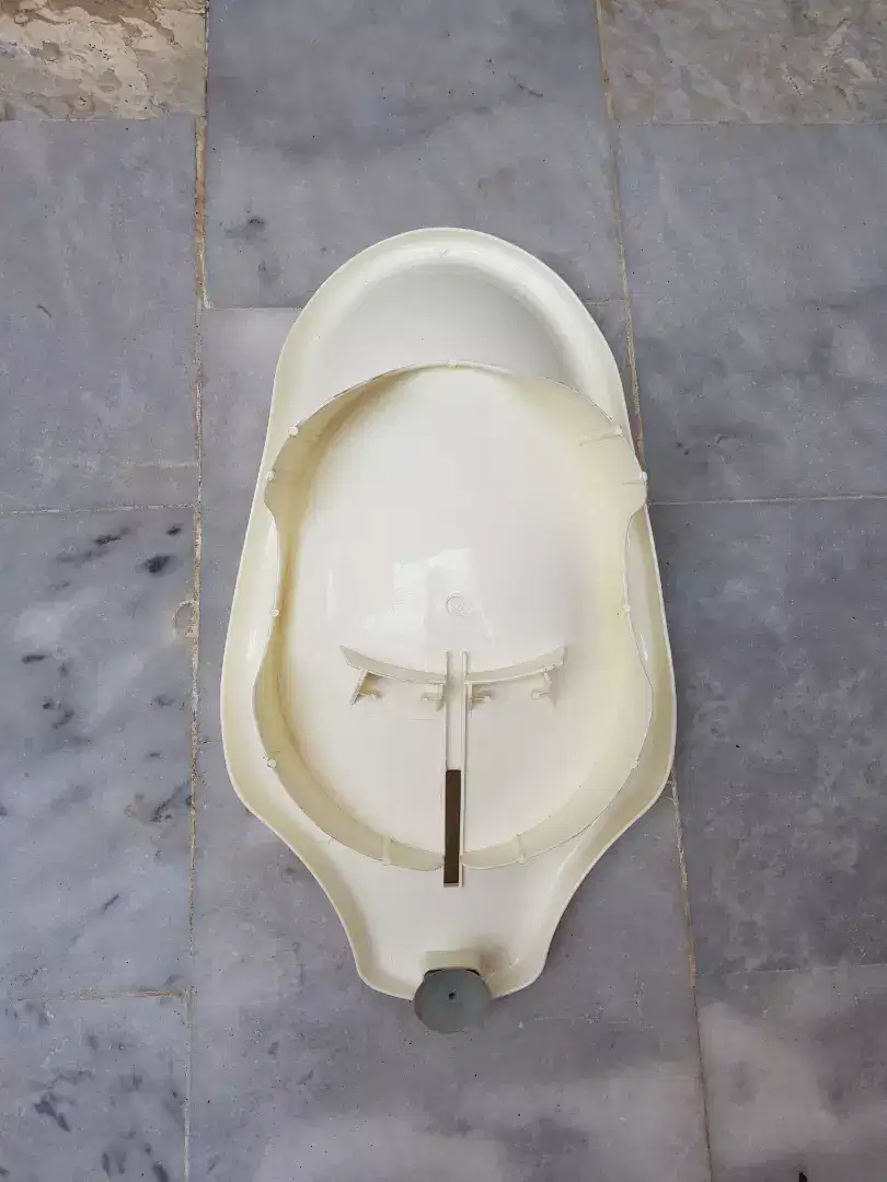 New Baby Bath Tub/Seat Available for Sale in Multan