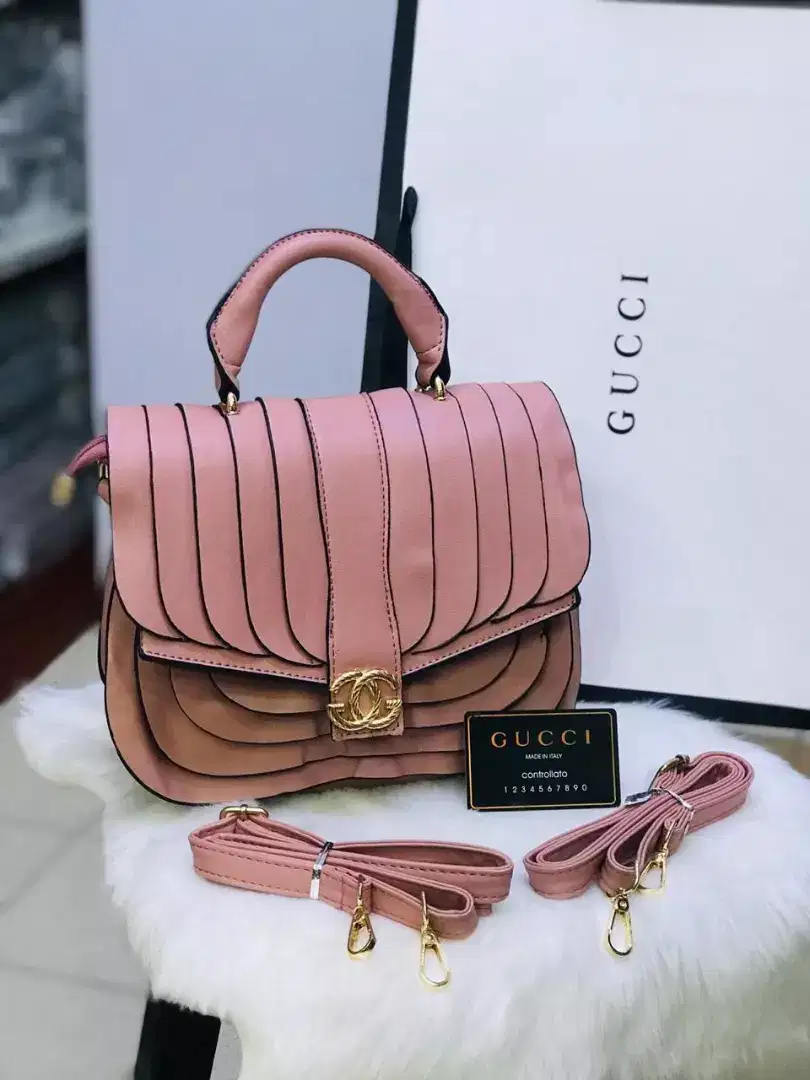 New Ladies Hand Bag Gucci Brand Available for Sale in Sialkot