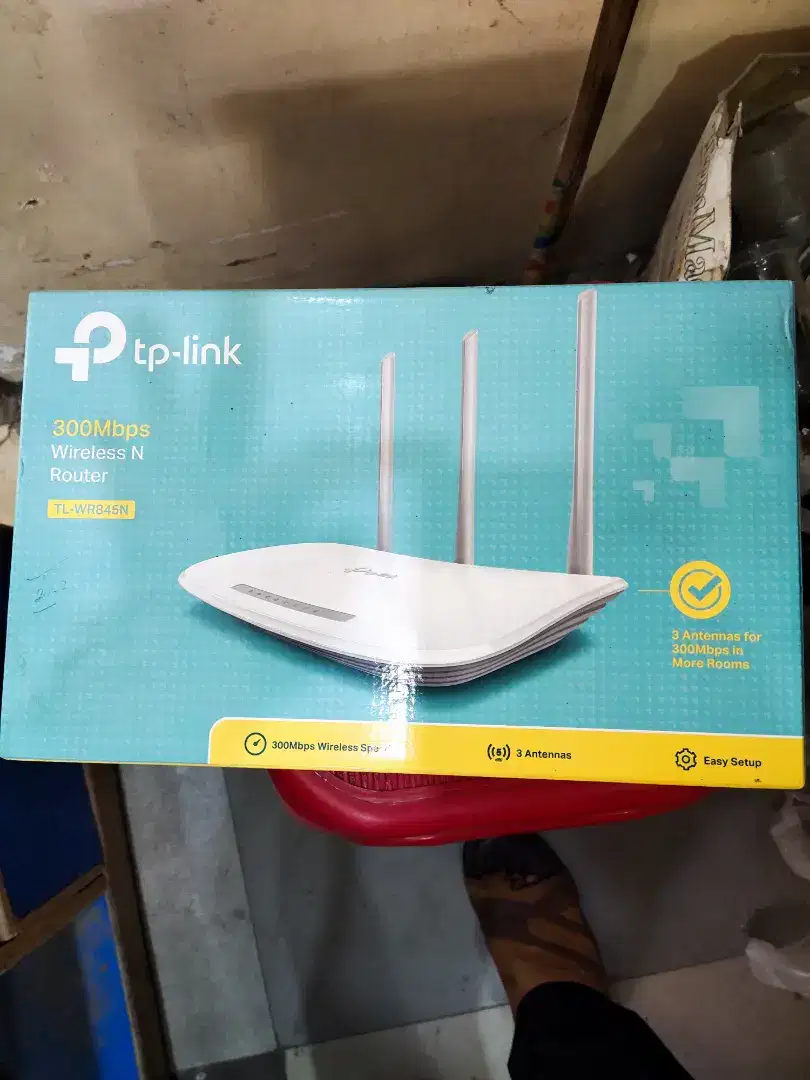 Tp link router available for sale