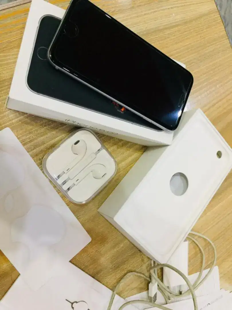 Iphone 6s available for sale in low price