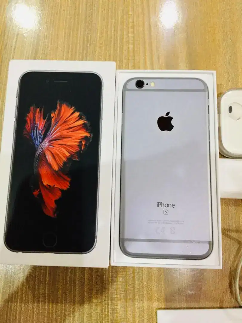 Iphone 6s available for sale in low price