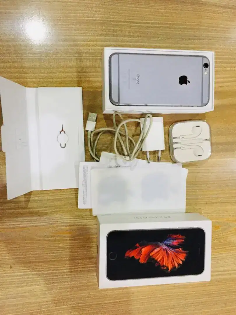 Iphone 6s available for sale in low price