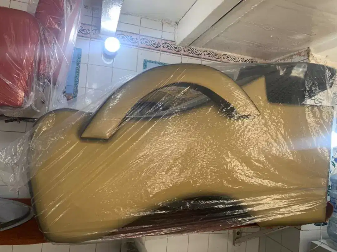 Shampoo units available for sale
